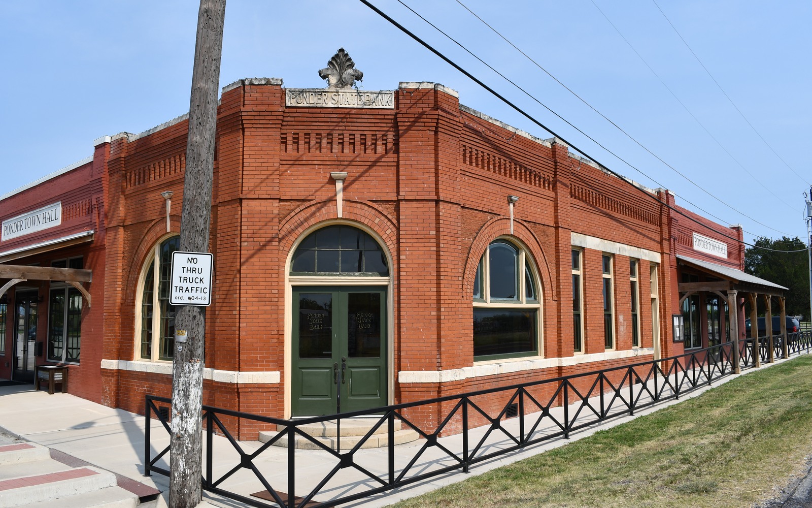 Sell Mineral Rights in Ponder, TX